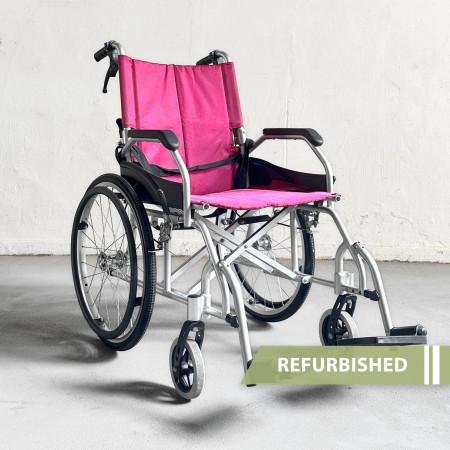 FS863-207-20 Lightweight Wheelchair // Refurbished