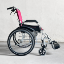 FS863-207-20 Lightweight Wheelchair // Refurbished