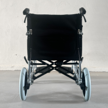 RC-30-br Lightweight Wheelchair // Refurbished 