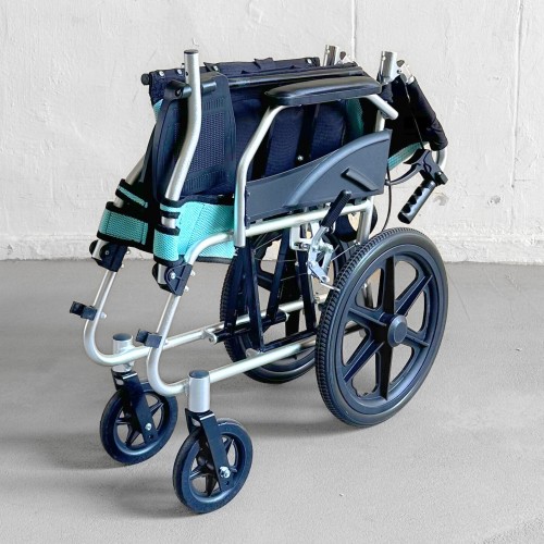 RC - 37 Lightweight Wheelchair// Refurbished
