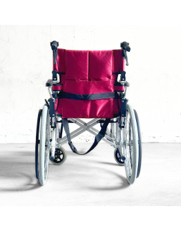 RC - 50 Lightweight Wheelchair // Refurbished 