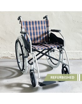 RC - 60 Lightweight Wheelchair // Refurbished 