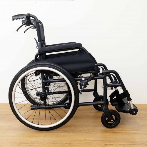 Bobby Astro 20 Lightweight Wheelchair	